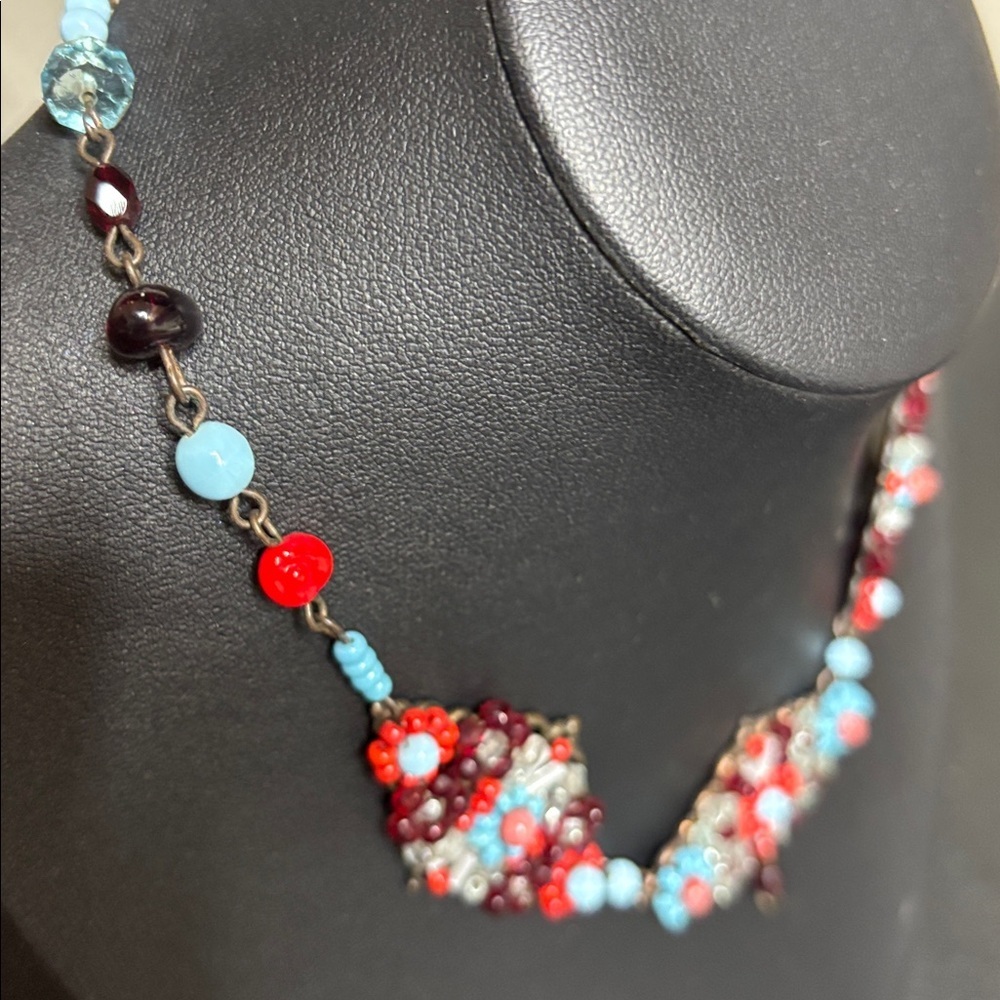 Vintage Elegant Dainty Multicolor Glass Mini Beaded Necklace Boho Western - Picture 5 of 7